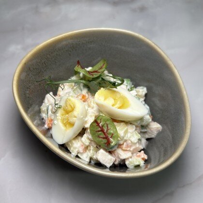 Оливье с куриным филе