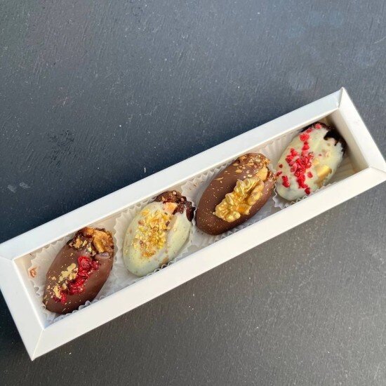 Набор из 4-х фиников в шоколаде