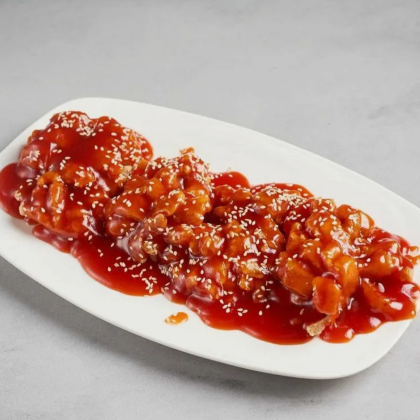 Кусочки карпа в кисло-сладком соусе