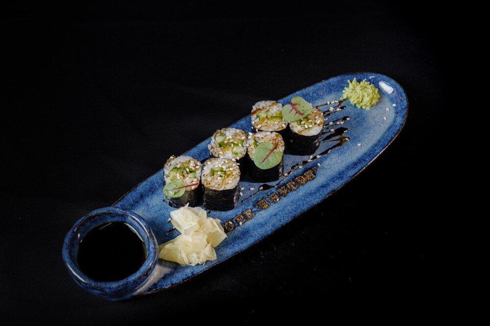 Ролл с огурцом