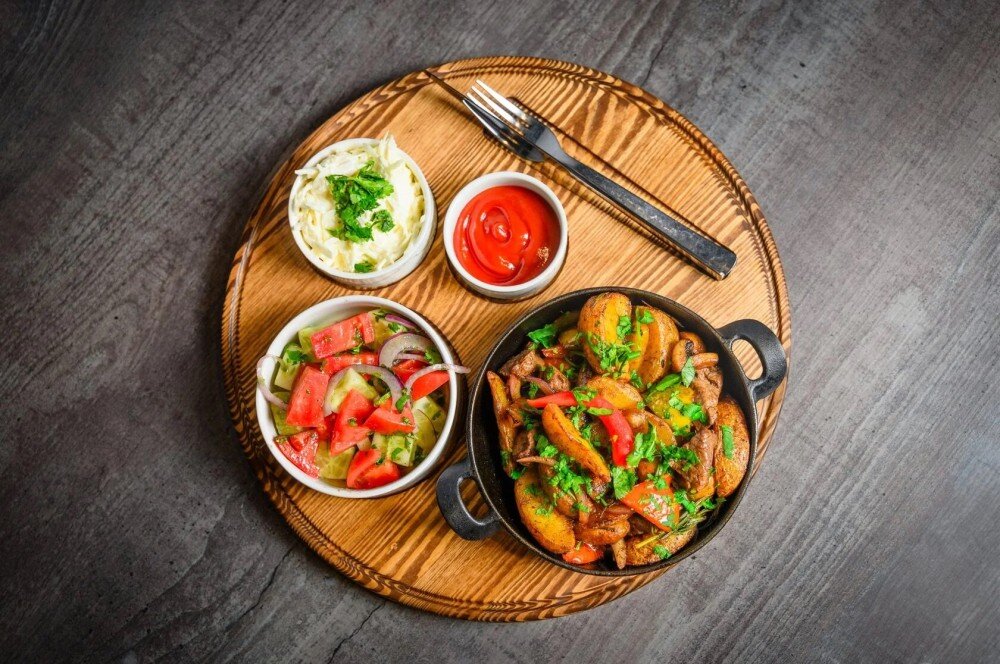 Жаркое с грибами и говядиной