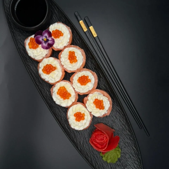 Филадельфия Люкс с икрой горбуши