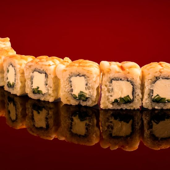 Филадельфия с Креветкой и Огурцом