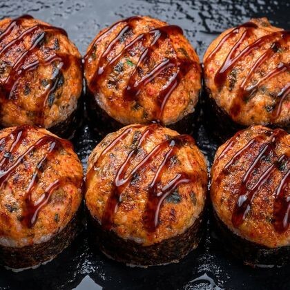 Запеченный угорь lux и авокадо