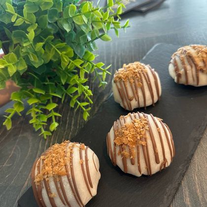 Моти сникерс