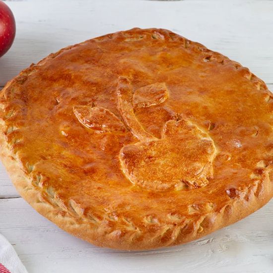 Пирог с творогом, изюмом и маком