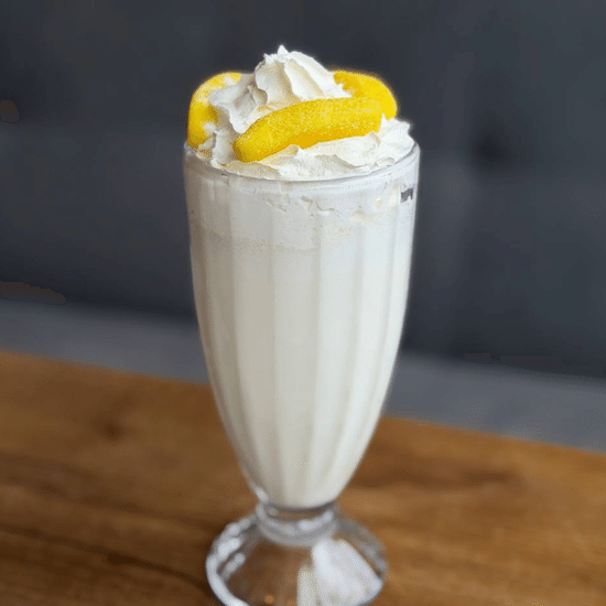 Банановый коктейль