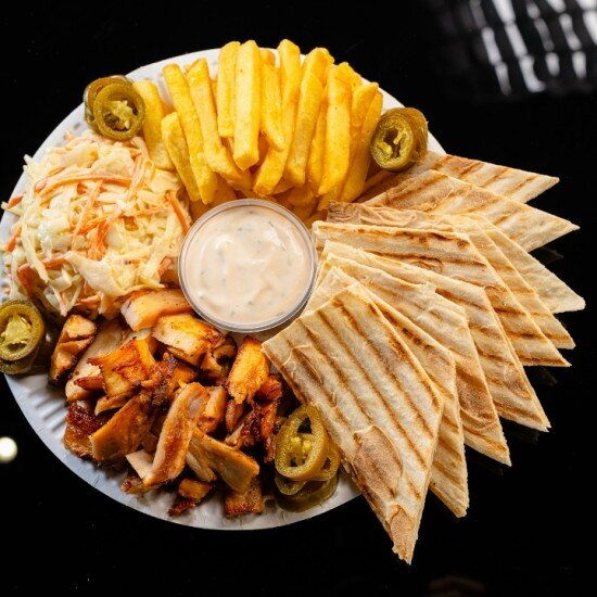 Шаурма на тарелке