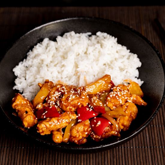 Гу лу жоу (свинина в кисло-сладком соусе)