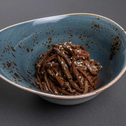 Салат «Папоротник по-корейски»