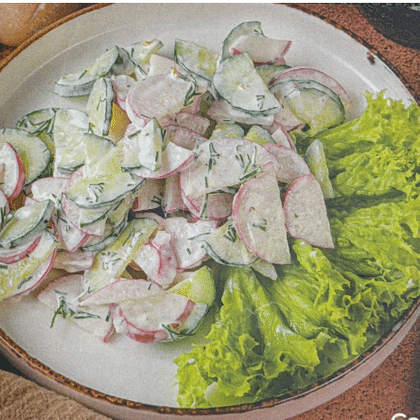 Салат с редиской