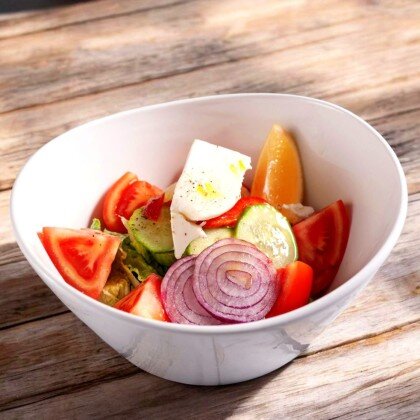 Овощной салат со сливочным сыром