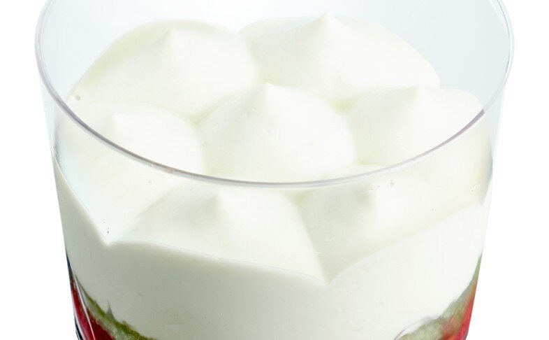 Пирожное в креманке Малина фисташка