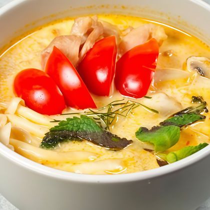 Суп «Том Кха»