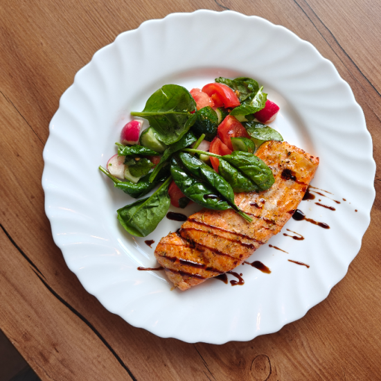 Филе форели с миксом овощей