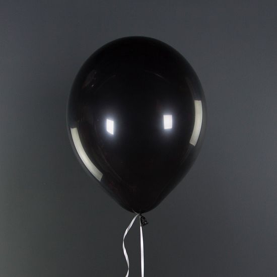 Черный, Пастель