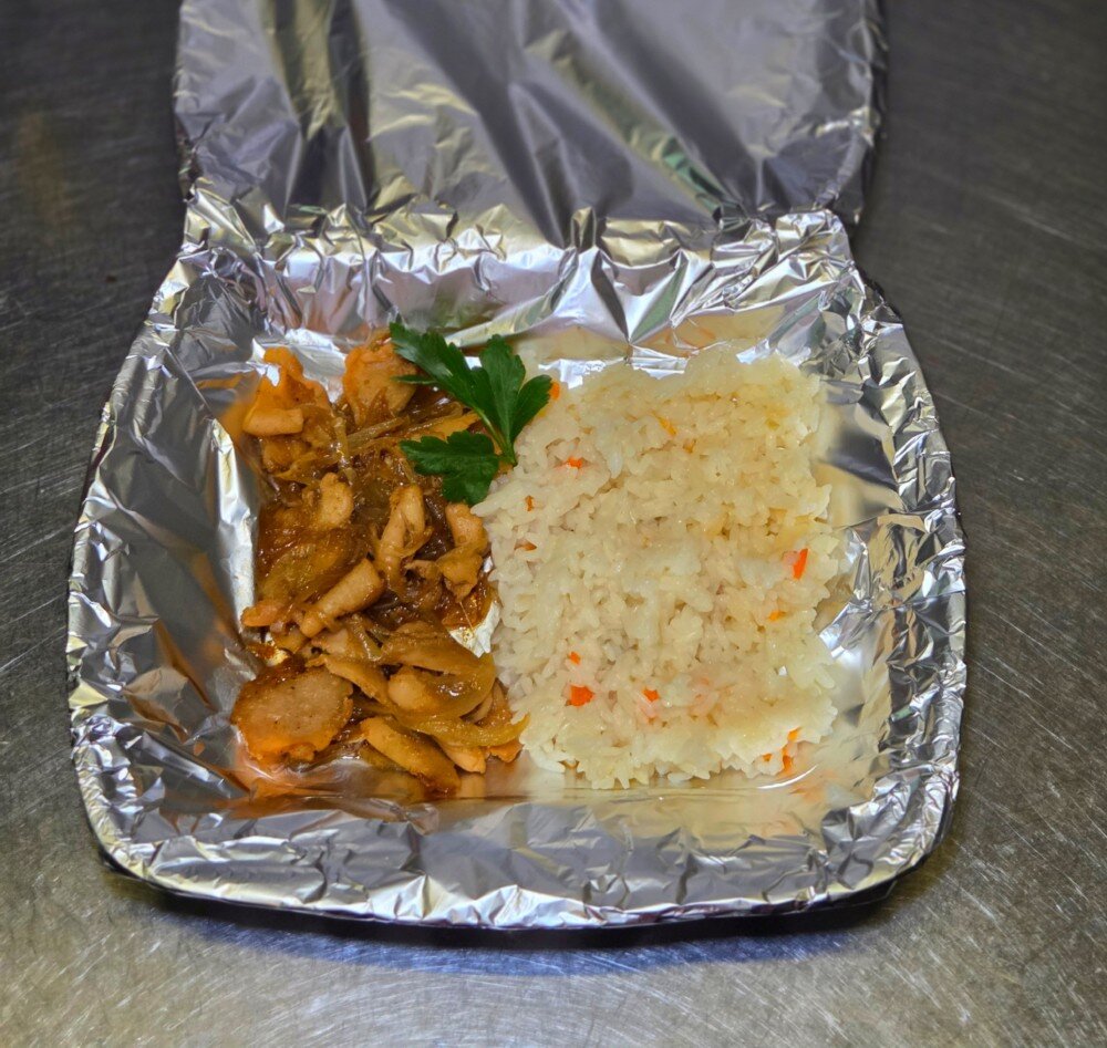 Жаркое из минтая с рисом