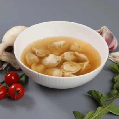 Пельмени с бульоном -