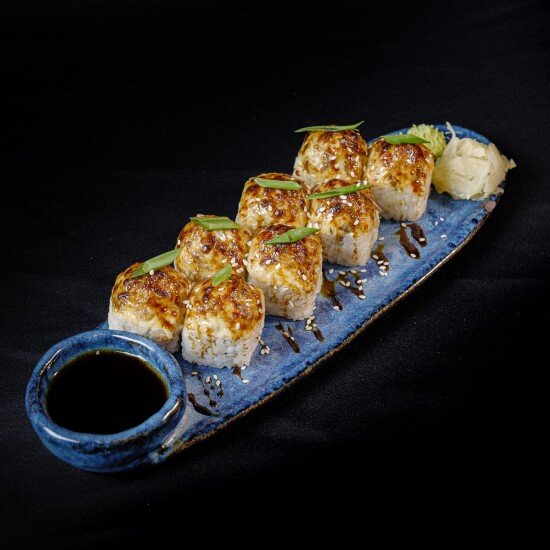 Ролл Сяке хот