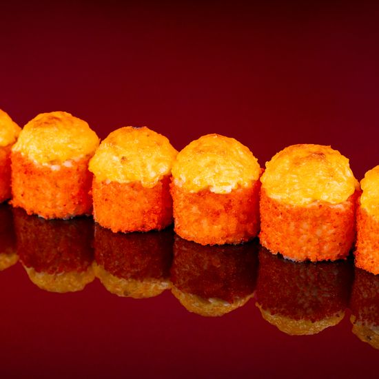 Запечённый с лососем и трюфельным кремом