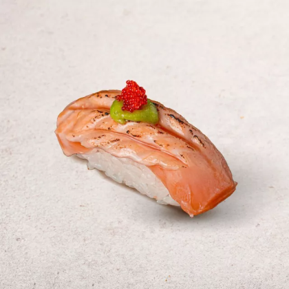 Абури суши лосось