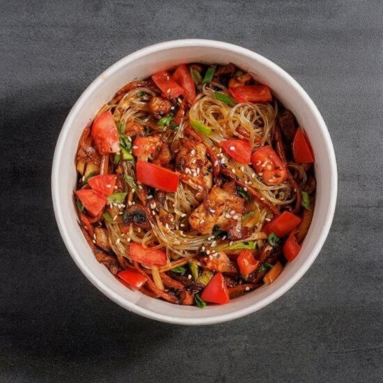 Стеклянная лапша с курицей