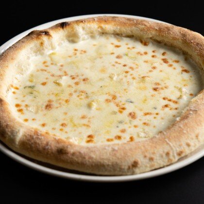 Пицца четыре сыра