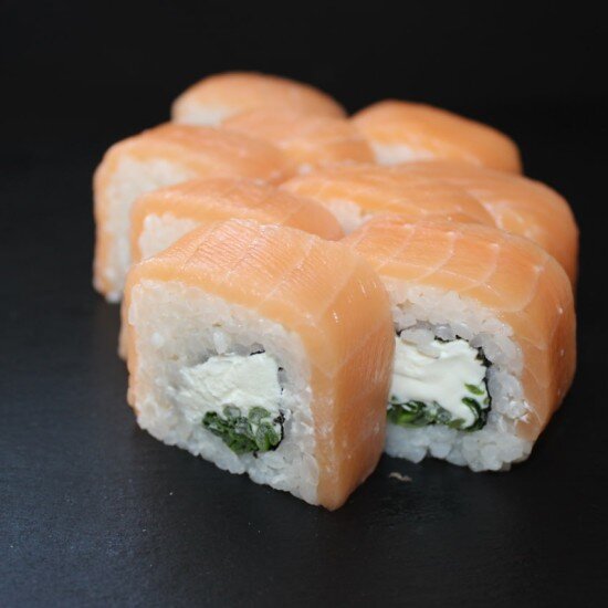 Филадельфия с зеленым луком