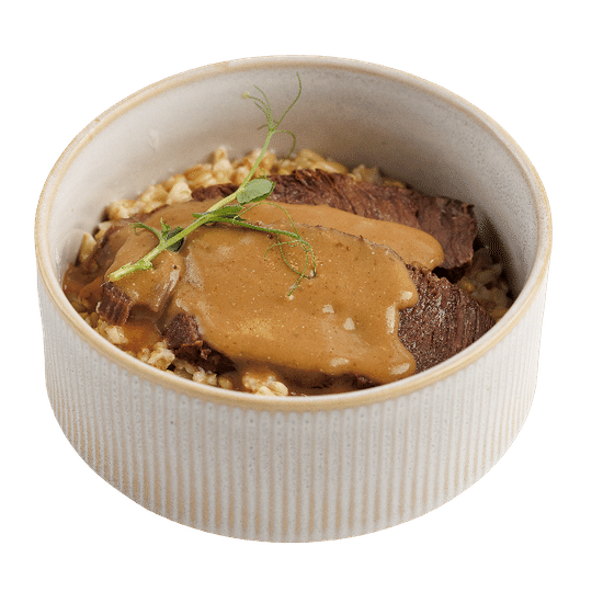 Каша из цельного овса с томлеными говяжьими щечками