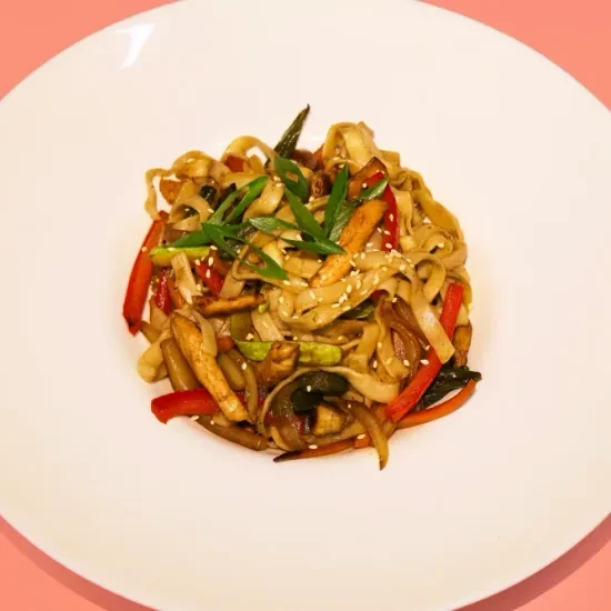 WOK (лапша и ингредиенты по вашему выбору)
