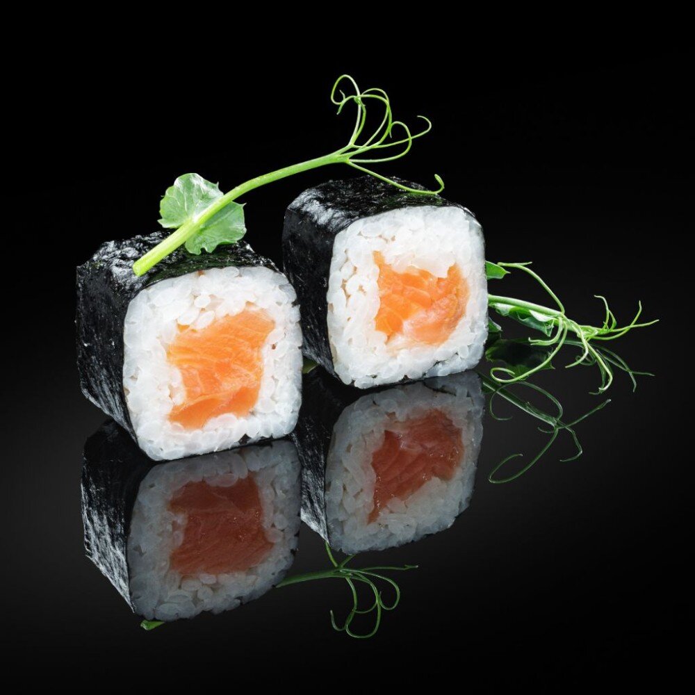 Хосомаки с лососем