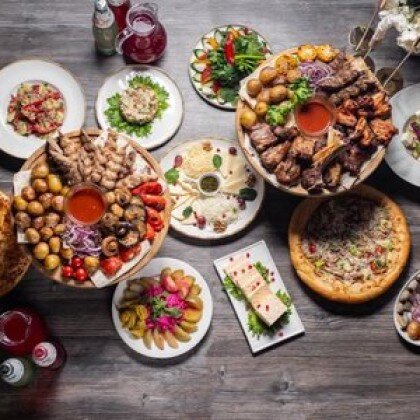 №50 Готовый стол на 24-26 человек