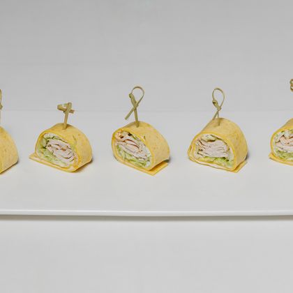 Канапе "АНТИПАСТИ С ЦЫПЛЕНКОМ"