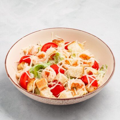 Салат «Цезарь»‎ с креветками