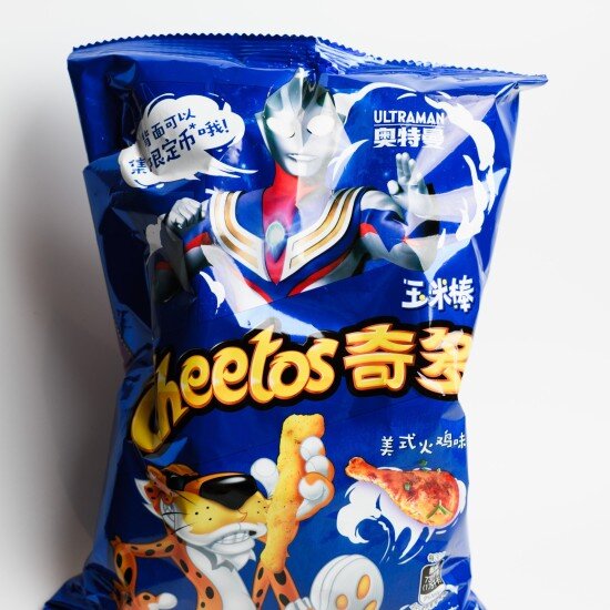 Кукурузные чипсы Читос со вкусом американской индейки