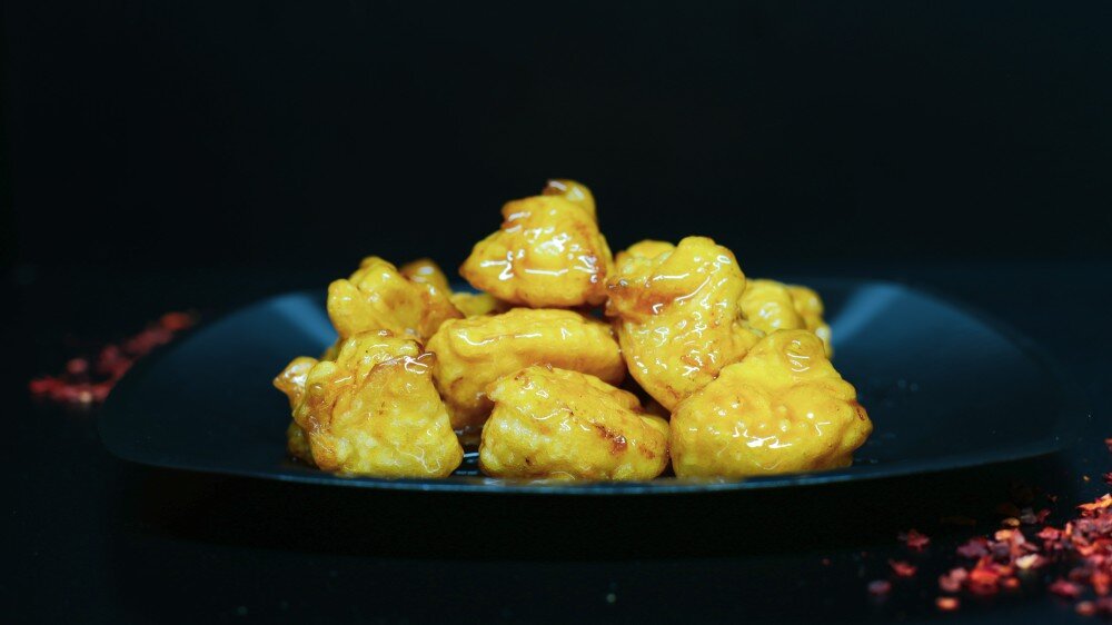 Яблоко в карамели