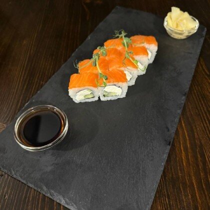 Ролл «Фила лосось лайт»