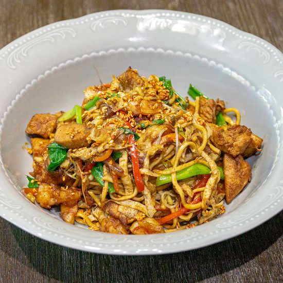 Вок лапша по-сингапурски