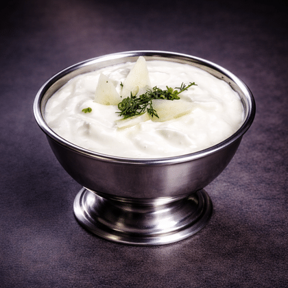 Мацони с чесноком