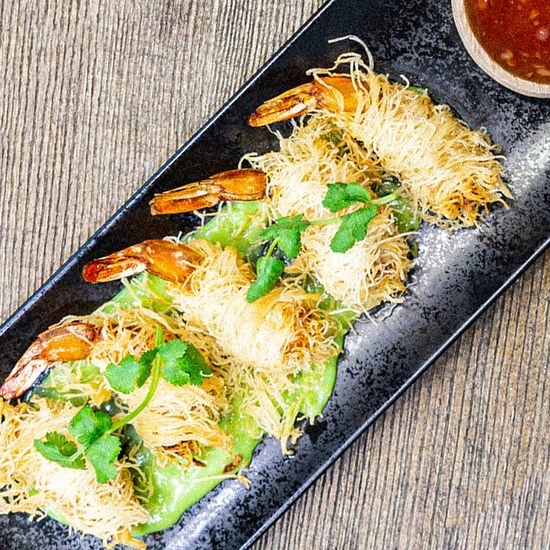 Креветки катаифи с соусом «Васаби»