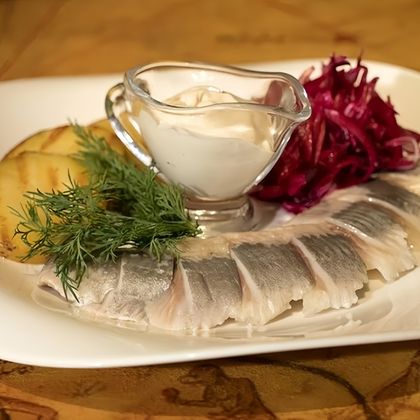Закуска с сельдью