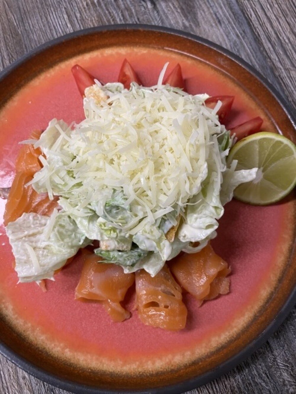 Цезарь с семгой