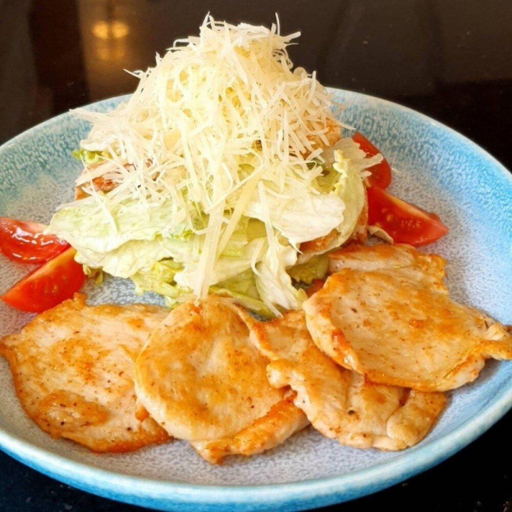 Цезарь с курицей