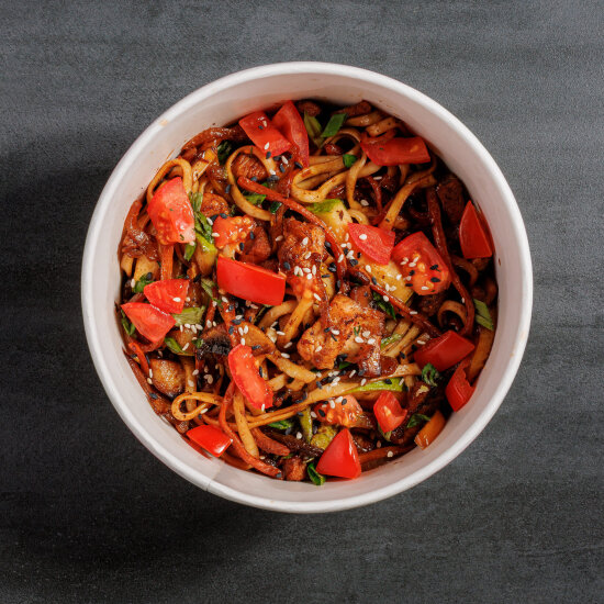 Удон с курицей