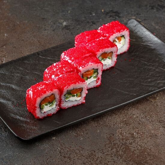 Ролл Калифорния с лососем