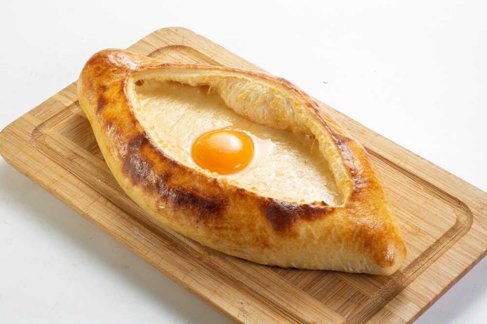 Хачапури по-аджарски