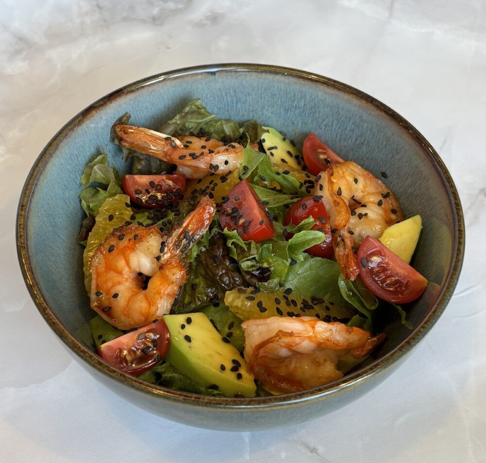 Салат с креветками и апельсином