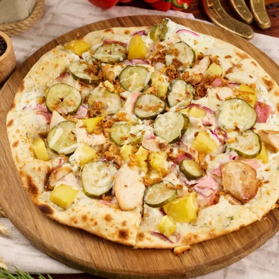 Пицца деревенская