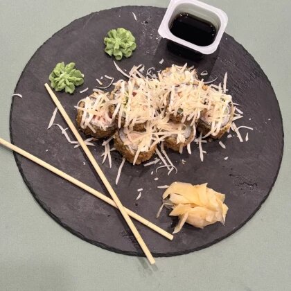 Ролл «Цезарь» в темпуре