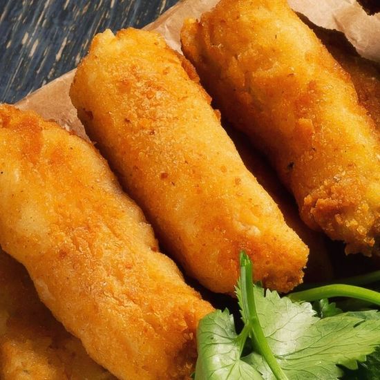 Рыбные палочки с соусом Тар-тар